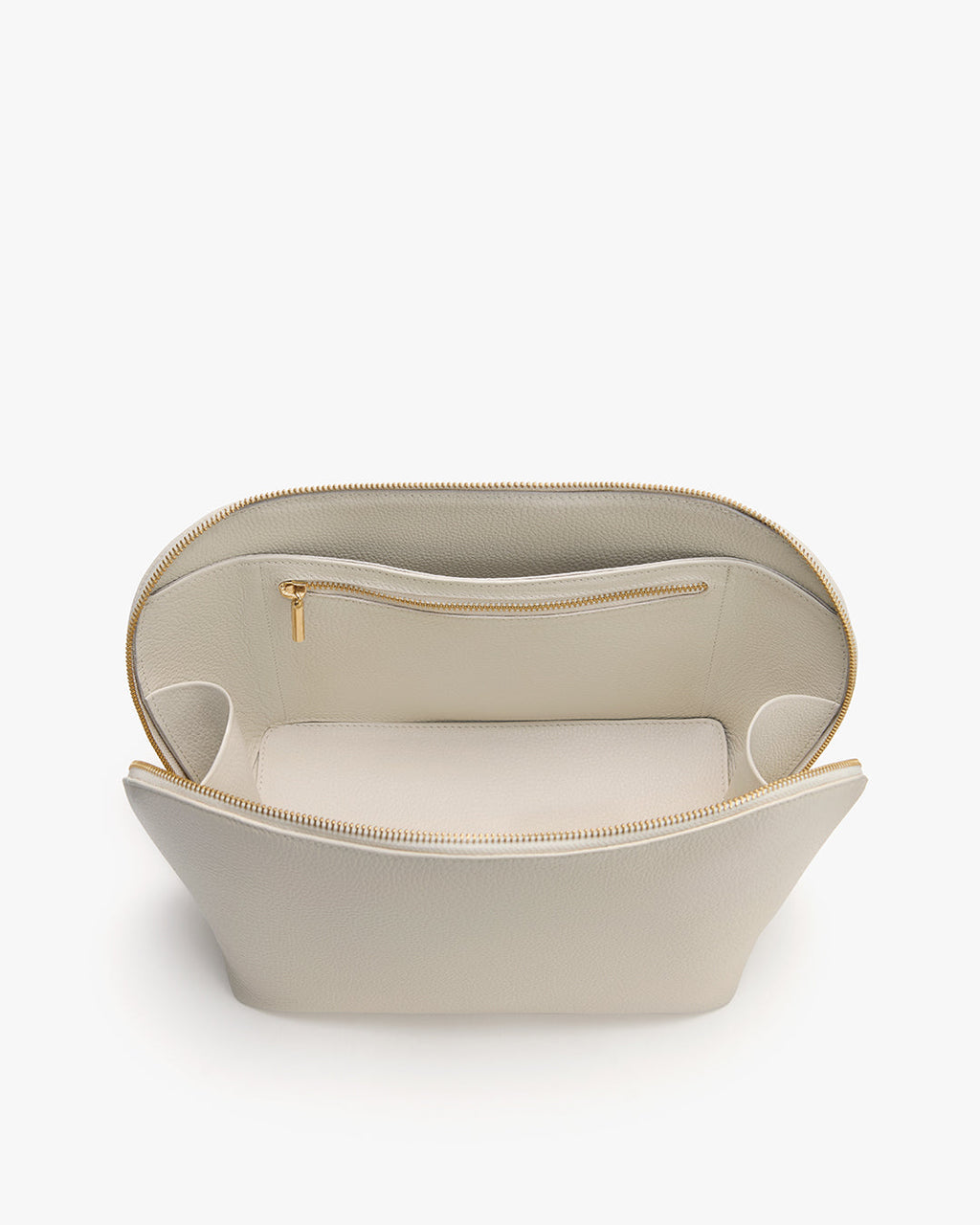 Voyager Travel Case